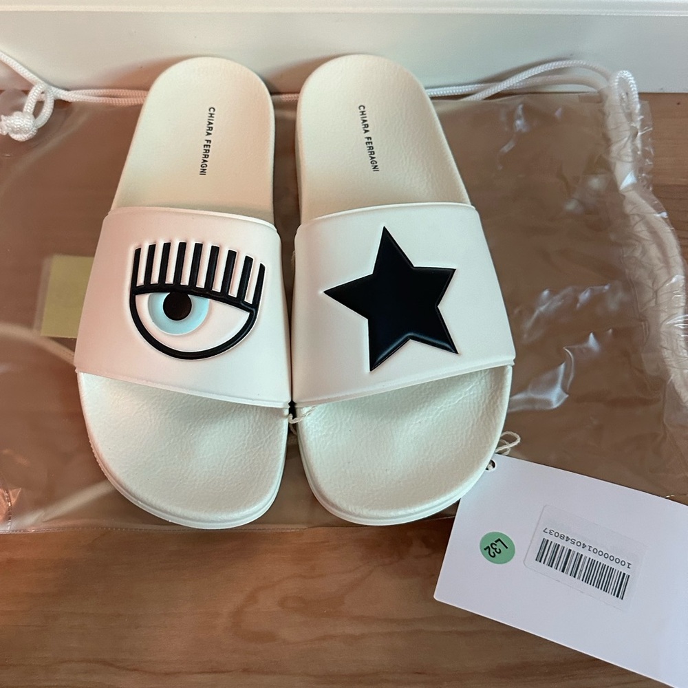 BNIB Chiara Ferragni Slides